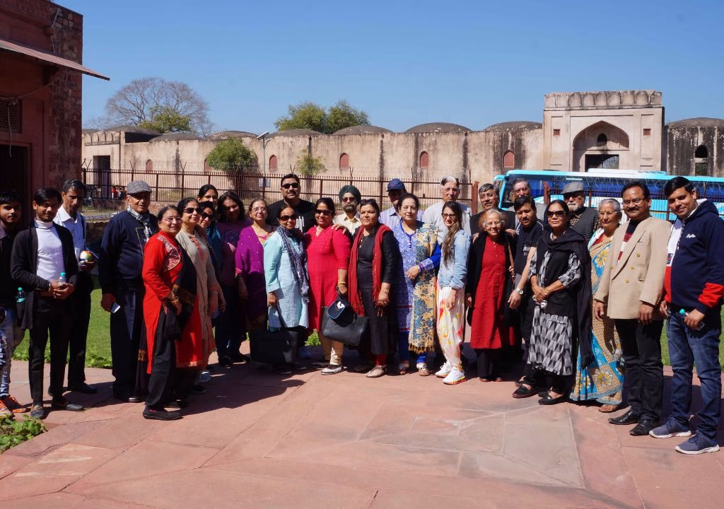 Magic Of Colors — I-Serve Khushion Ke Pal