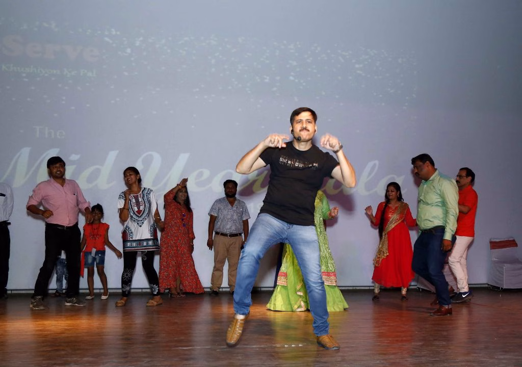 Musical Fiesta — I-Serve Khushion Ke Pal